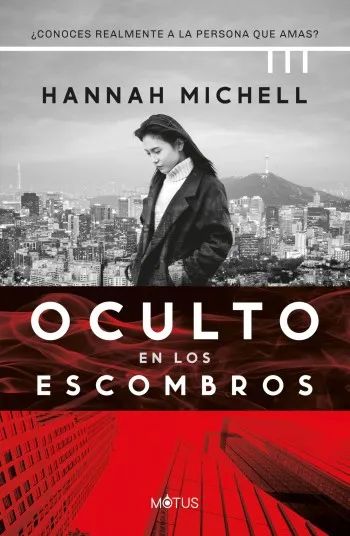 Oculto en los escombros